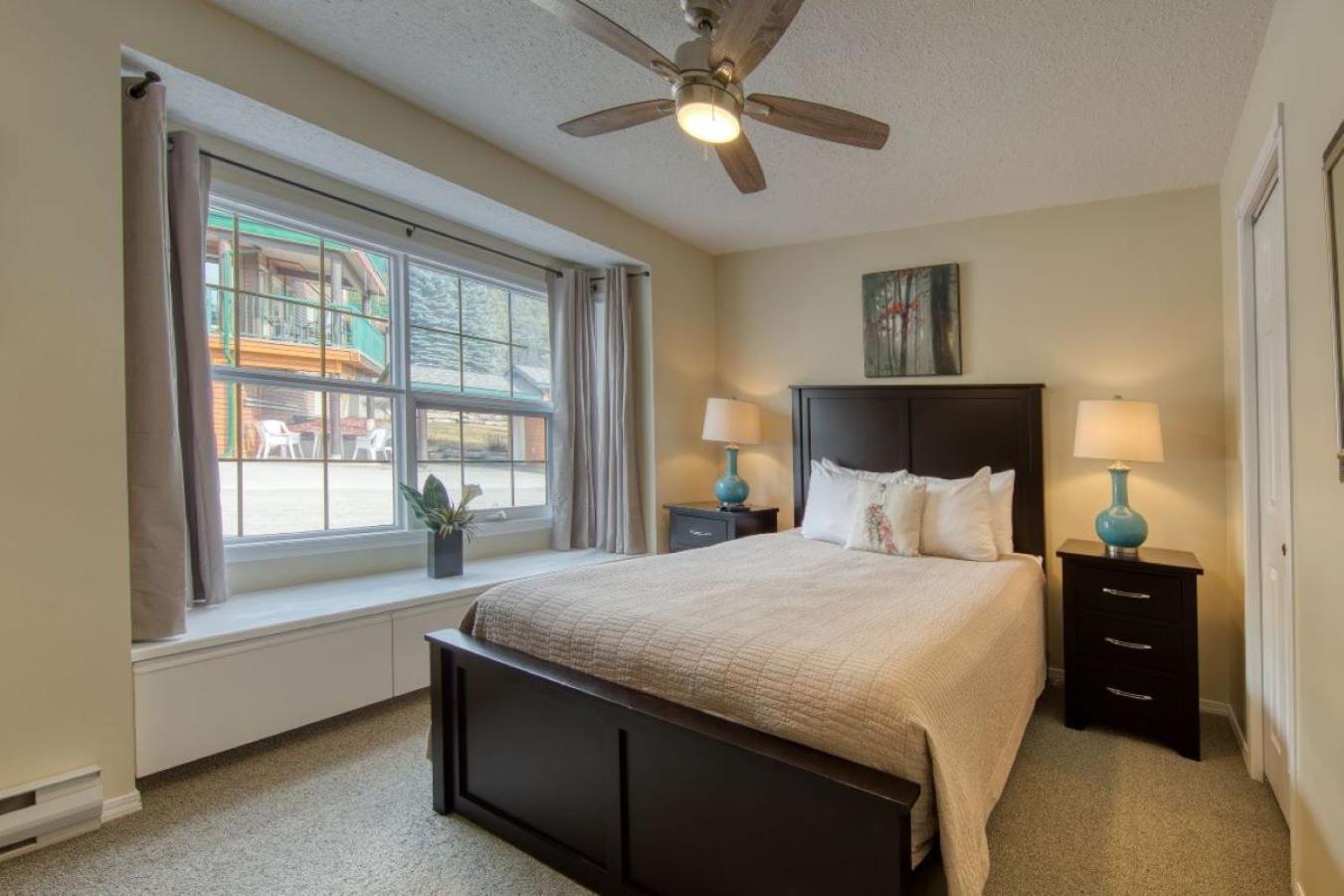 Marble Canyon Apartment